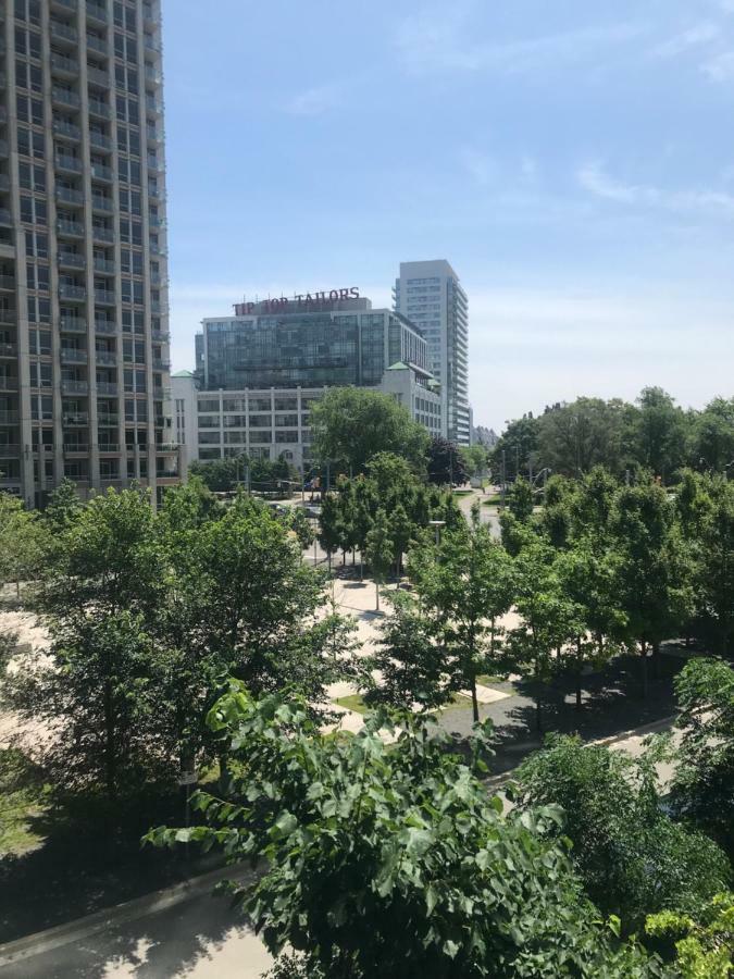 Executive 1 Bedroom Condo Sleeps 2 Toronto Ngoại thất bức ảnh