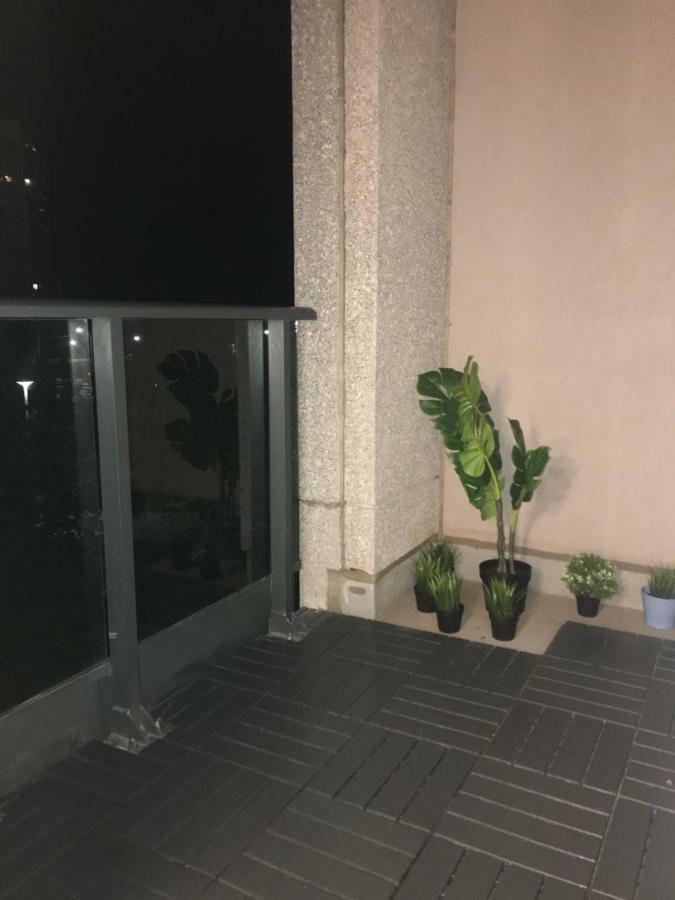 Executive 1 Bedroom Condo Sleeps 2 Toronto Ngoại thất bức ảnh