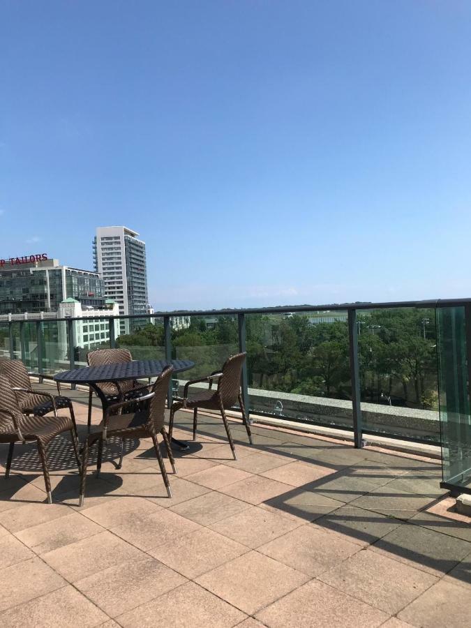 Executive 1 Bedroom Condo Sleeps 2 Toronto Ngoại thất bức ảnh